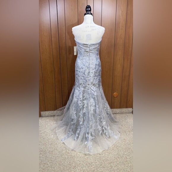 Rene Ruiz Collection Brocade Tulle Strapless Mermaid Gown size 4 - Picture 6 of 14